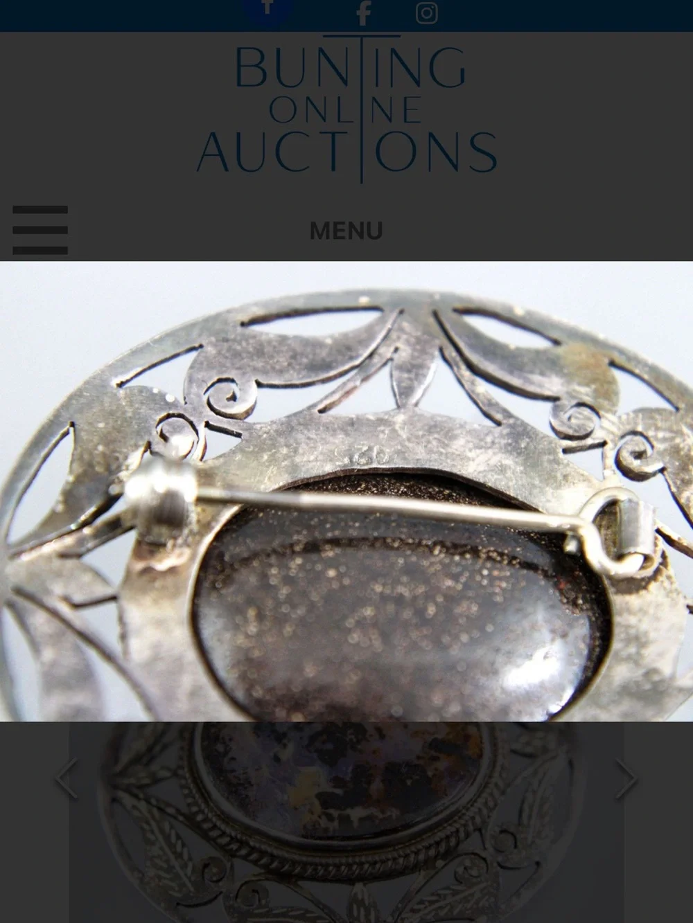 Sterling Filigree Brooch with Multi-Tone Agate Cabochon
